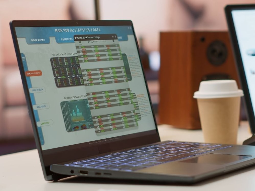 empty-business-entrepreneur-office-setup-home-with-personal-computer-1